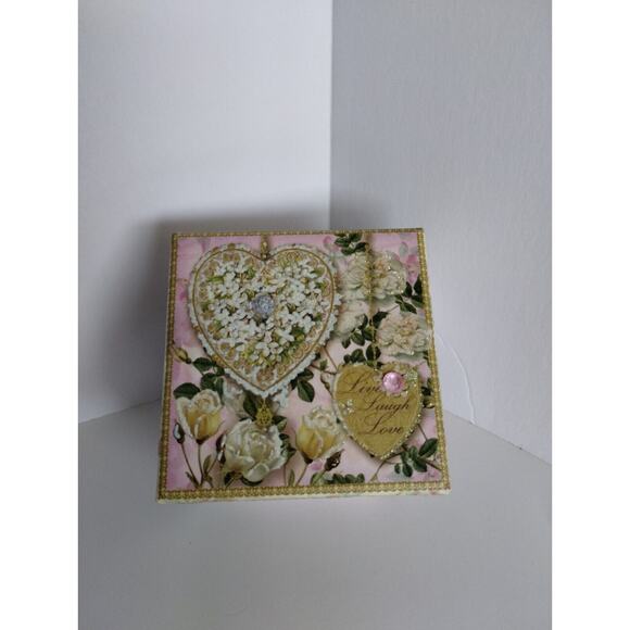 Punch Studio Jasmine Luxury Bath Bar Soap 5oz Heart Design - Valentine's Day - Picture 1 of 7